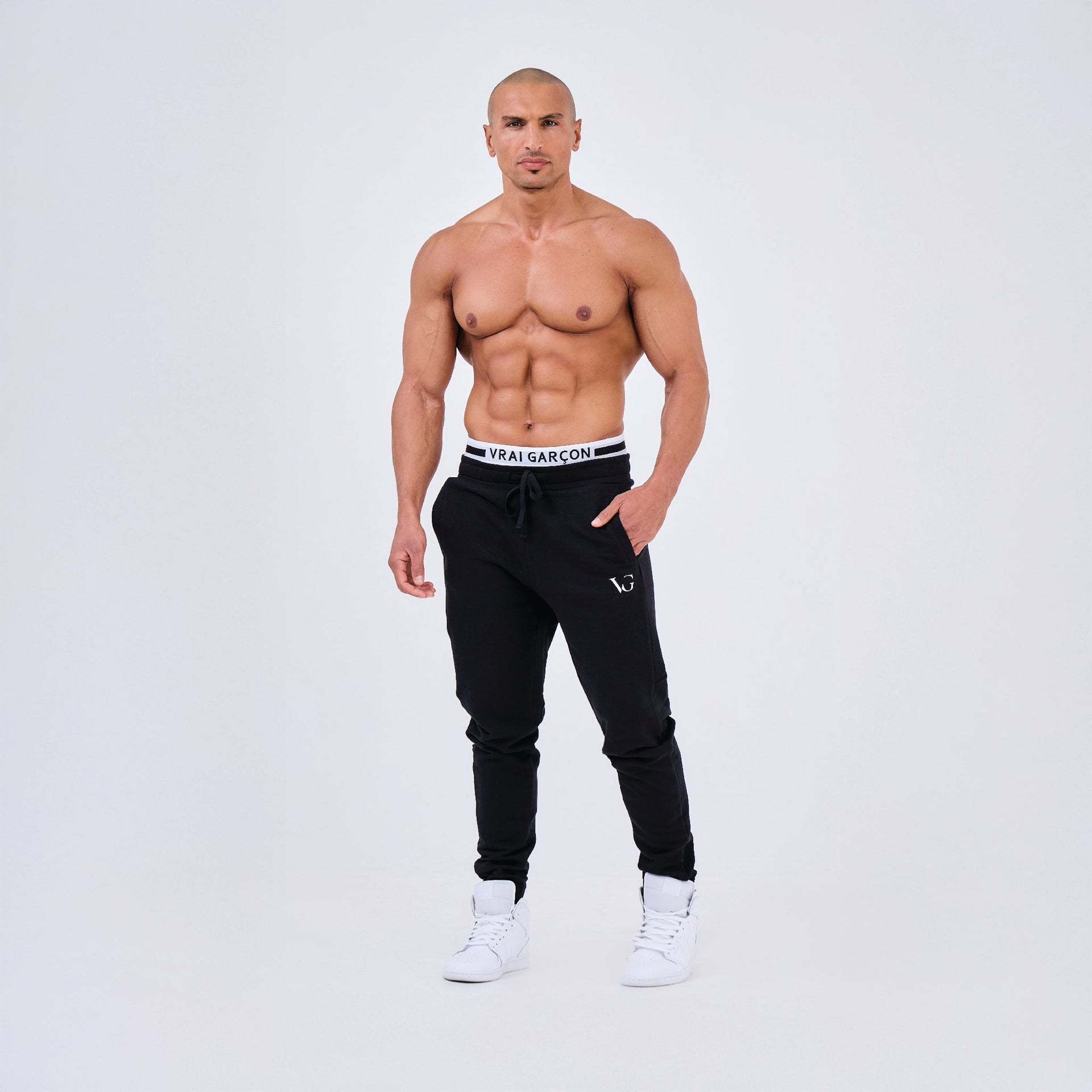 JOGGER OLYMPIA BLACK - VRAIGARCON PARIS